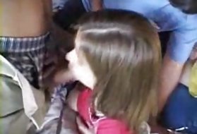 Cute teen pobral in dobi ustni obraz avto cute teen