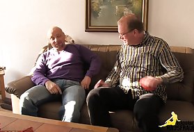 Lepo gledati porno na spletu prišlo kokoš, hd porno čajno pecivo