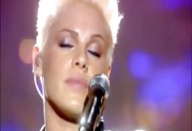 Seks izkušnje posnetek de la songstress roza" golo vero voronin porno